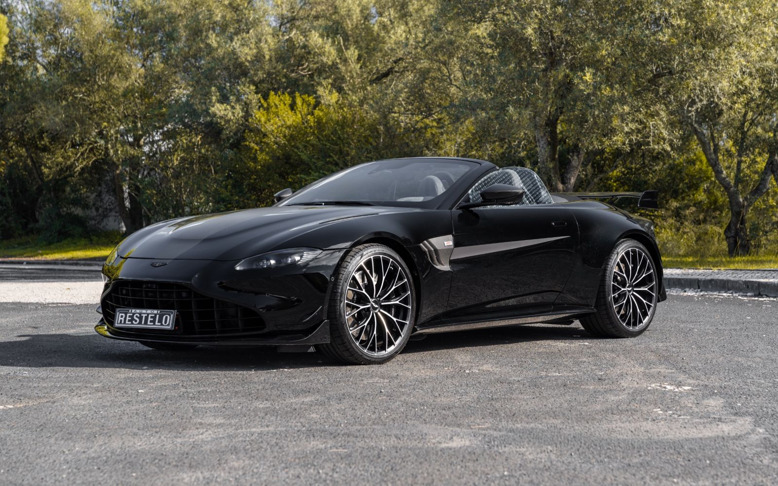 aston martin, vantage roadster v8 f1 edition usados lisboa, auto restelo