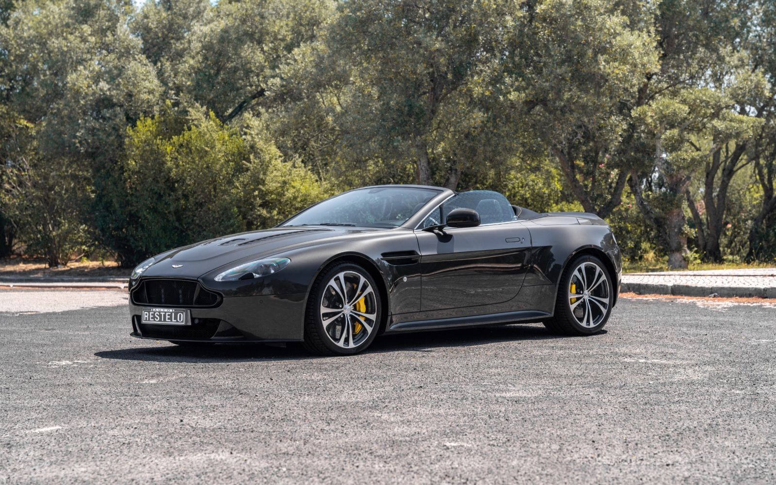 aston martin, v12 vantage s roadster usados lisboa, auto restelo