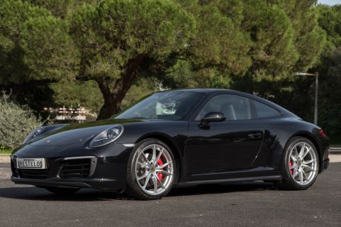 Porsche 911 (991) C4S