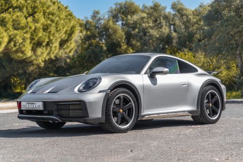 Porsche 911 Dakar