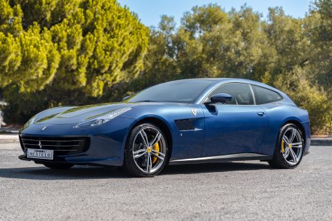 Ferrari GTC4 Lusso T