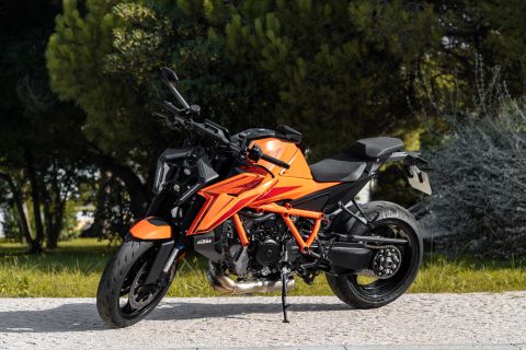 KTM 1390 SUPER DUKE R EVO