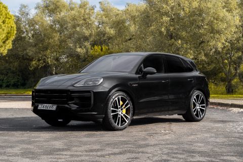 Porsche Cayenne Turbo E-Hybrid Tiptronic S