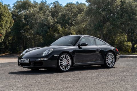 Porsche 911 Carrera S (997)