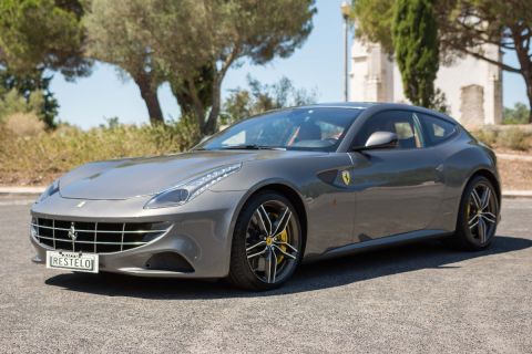 Ferrari FF  6.3 V12 DCT 4WD 